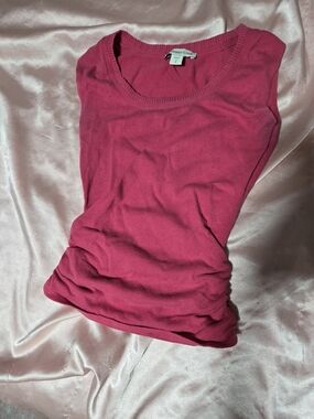 Coldwater Creek Short Sleeve Scoop Neck Top in Raspberry